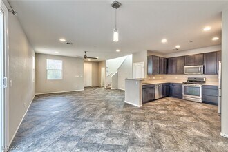 3158 Teaderman Walk in Henderson, NV - Building Photo - Building Photo