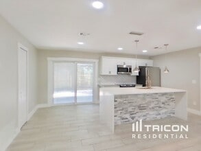 1514 Canary St in Longwood, FL - Building Photo - Building Photo