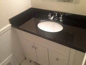 109 S 70th St in Springfield, OR - Building Photo - Building Photo