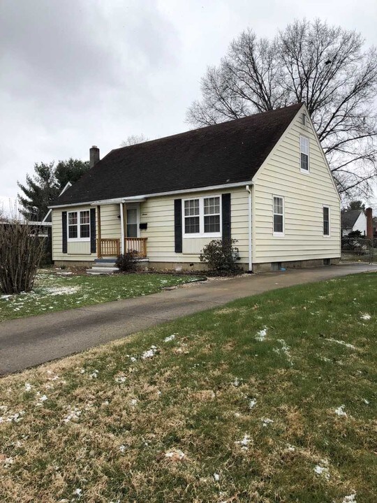 16 Eden Pl in Athens, OH - Building Photo