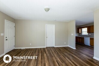 103 Red Bud Ln in Thomasville, NC - Foto de edificio - Building Photo