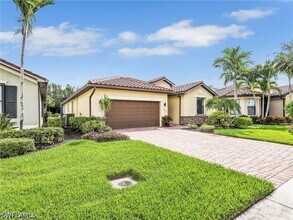 20433 Cypress Shadows Blvd in Estero, FL - Building Photo - Building Photo