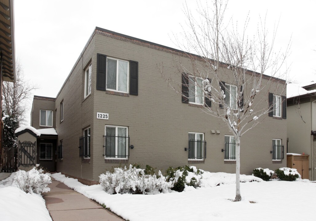 Monterey on York in Denver, CO - Building Photo