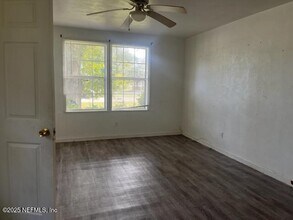 5638 Vernon Rd in Jacksonville, FL - Building Photo - Building Photo