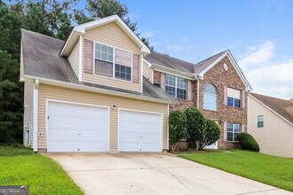 468 Brunswick Cir in Stockbridge, GA - Building Photo - Building Photo