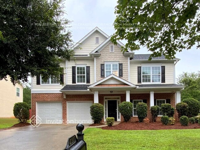 property at 2517 Mockingbird Ln