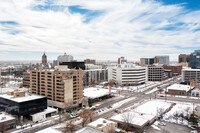 Broadway Towers in Salt Lake City, UT - Foto de edificio - Building Photo