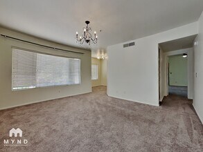 1825 W Ray Rd, Unit 2040 in Chandler, AZ - Foto de edificio - Building Photo