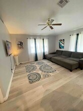 325 Ichabod Ave in Lehigh Acres, FL - Building Photo - Building Photo