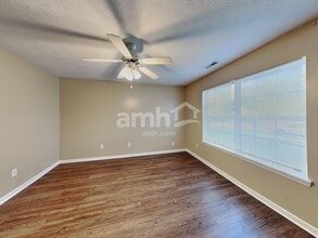 127 Trails End in Brownsburg, IN - Building Photo - Building Photo