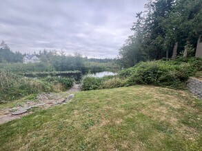 1793 Lake Dr in Camano, WA - Building Photo - Building Photo