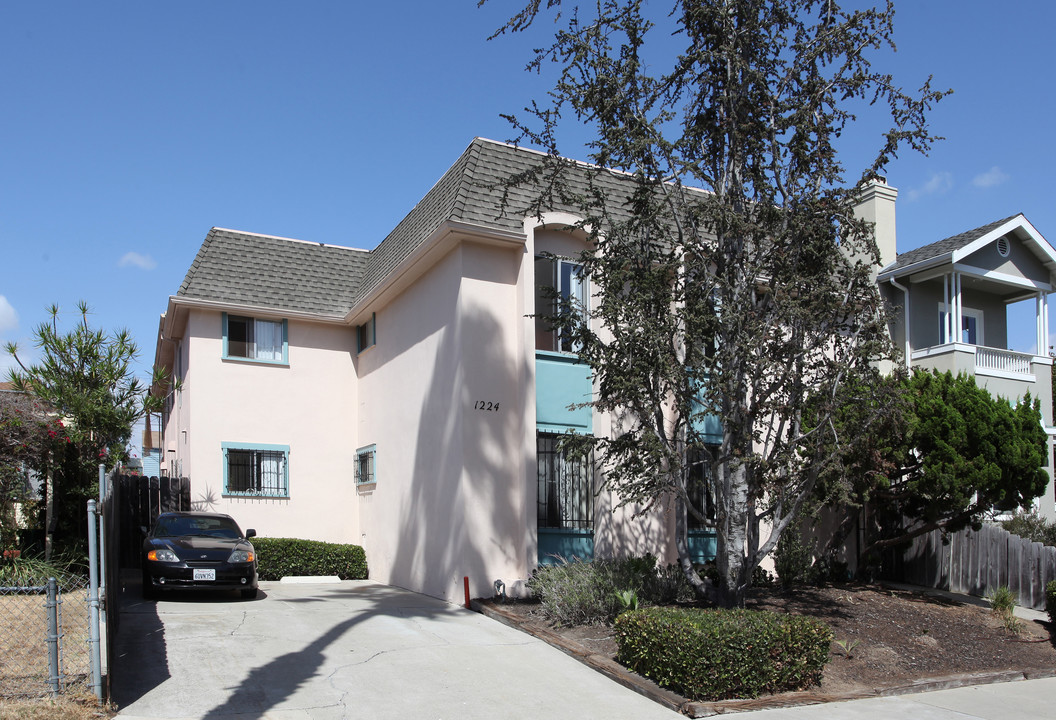 1224 Pennsylvania Ave in San Diego, CA - Building Photo