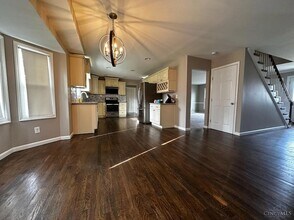 7305 Cascade Dr in West Chester Township, OH - Building Photo - Building Photo