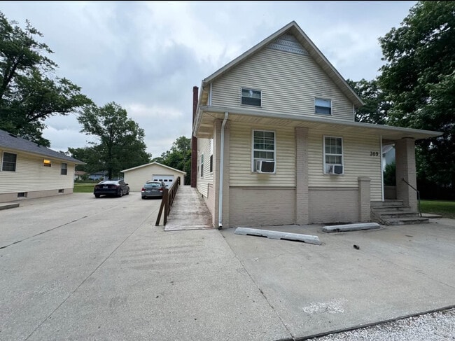 309 Grace St in Michigan City, IN - Building Photo - Building Photo