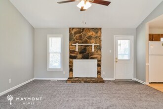 303 Newview Rd in High Point, NC - Building Photo - Building Photo