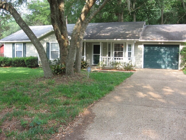 2883 Teton Trail in Tallahassee, FL - Building Photo - Building Photo