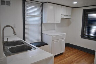 3711 Broadway in Grove City, OH - Building Photo - Building Photo