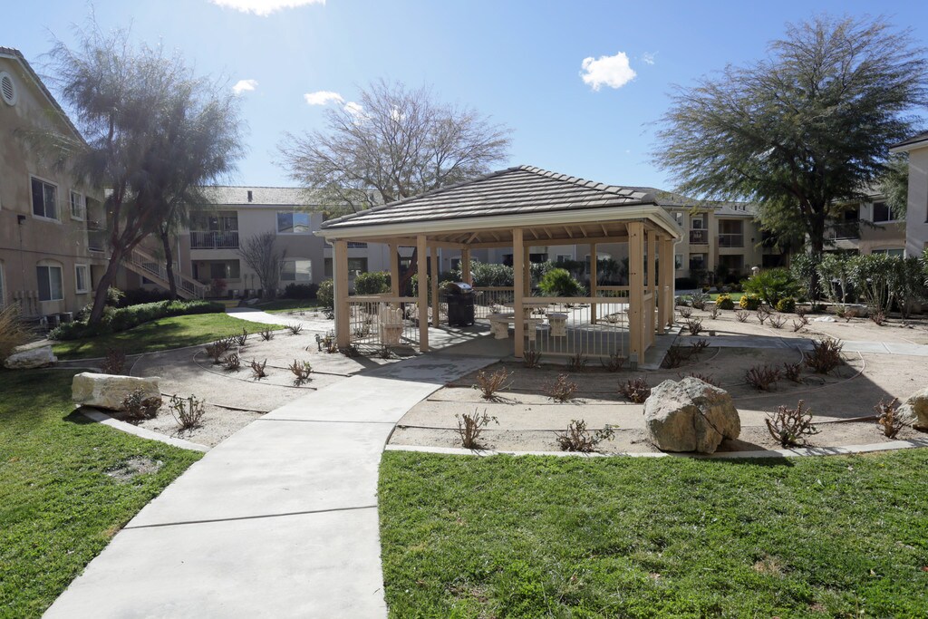 Cedar Creek Senior Apartments 55+ in Lancaster, CA