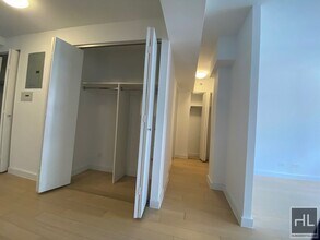 East 39th Street in New York, NY - Building Photo - Building Photo