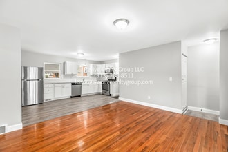 7223 Mohawk St in Westland, MI - Building Photo - Building Photo