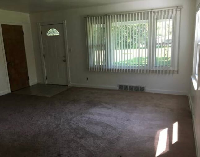 4650 Damon Dr in Coloma, MI - Building Photo - Building Photo