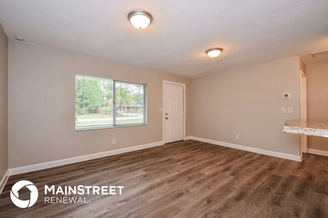 5119 5th St W in Lehigh Acres, FL - Building Photo - Building Photo