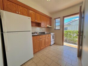 233 NW 45th Ave-Unit -233 in Miami, FL - Building Photo - Building Photo