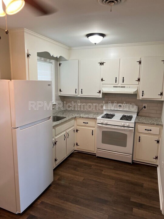 1138 Shuford Ave in Colonial Heights, VA - Building Photo