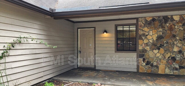 145 Paces Dr in Fayetteville, GA - Building Photo - Building Photo