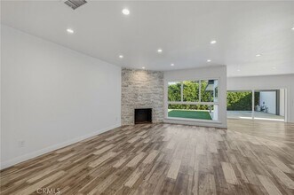 6658 Kosturas Pl in Los Angeles, CA - Building Photo - Building Photo