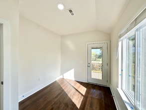 1940 W Cadmus Rd in Adrian, MI - Building Photo - Building Photo