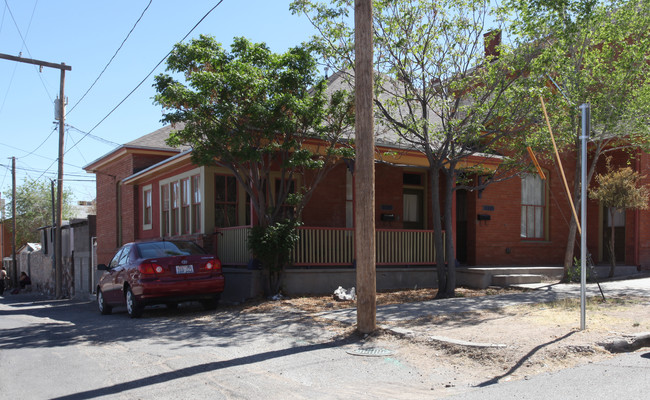 1124 N El Paso St in El Paso, TX - Building Photo - Building Photo