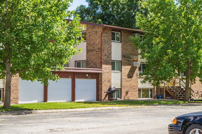 120 E Craig St in Princeville, IL - Building Photo - Building Photo