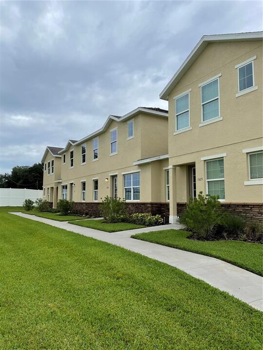 169 Holly Village Dr in Davenport, FL - Building Photo