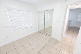 3415 Franklin Ave in Miami, FL - Building Photo - Building Photo