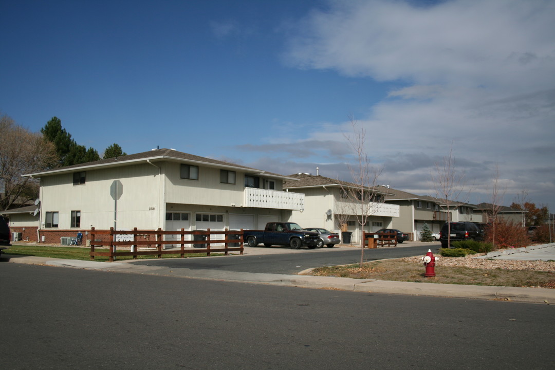 2330 Wedgewood Ave in Longmont, CO - Building Photo