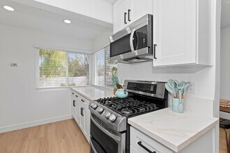 6412 Cleo St in San Diego, CA - Building Photo - Building Photo