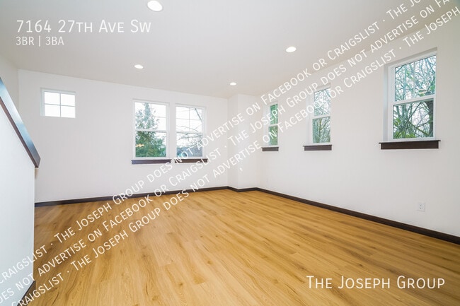 7164 27th Ave SW in Seattle, WA - Building Photo - Building Photo