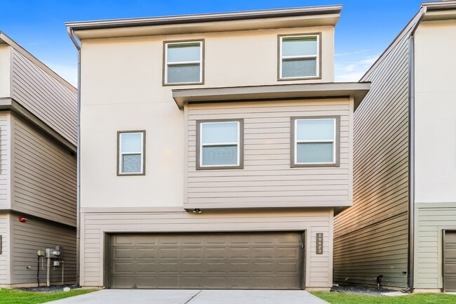 property at 18427 Idyllic Aly