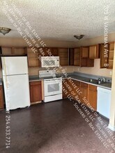 205 W Vardeman Ave-Unit -B in Killeen, TX - Building Photo - Building Photo