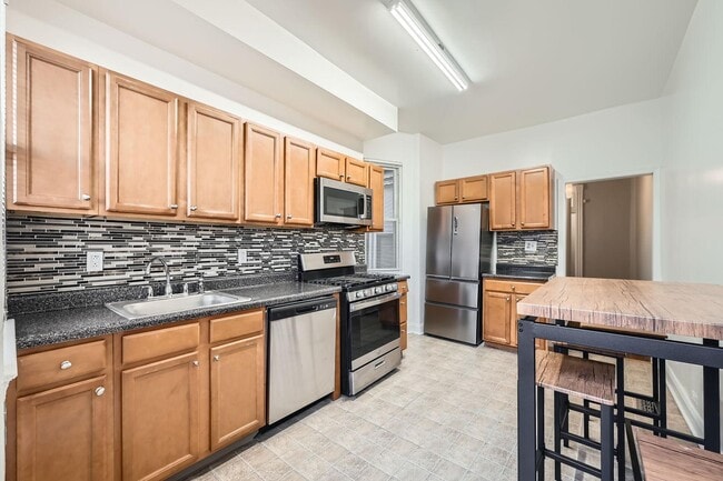 property at 205 N Luzerne Ave
