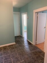 16 Montrose Terrace in Irvington, NJ - Building Photo - Building Photo