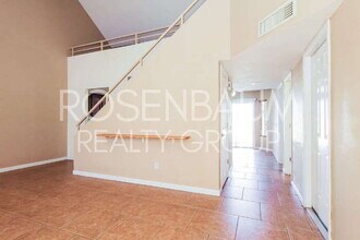 16215 N 16th St in Phoenix, AZ - Building Photo - Building Photo