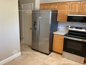 910 Little Bend Rd in Altamonte Springs, FL - Foto de edificio - Building Photo