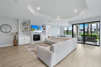 15336 Lucerna St in Naples, FL - Building Photo - Building Photo