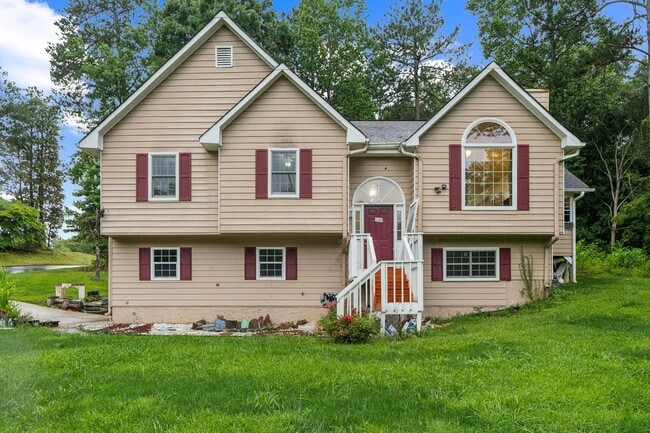 property at 7692 Freedom Ln