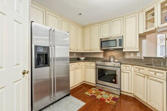 145 E Magnolia Ave in Auburn, AL - Building Photo - Building Photo