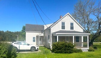 47 Garrison St in Brunswick, ME - Building Photo