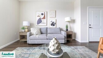 6480 Alexander Clay in New Albany, OH - Building Photo