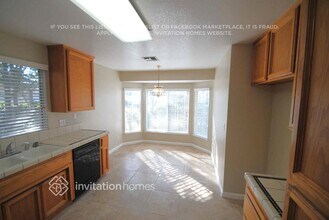 4856 Clydebank Way in Antelope, CA - Building Photo - Building Photo